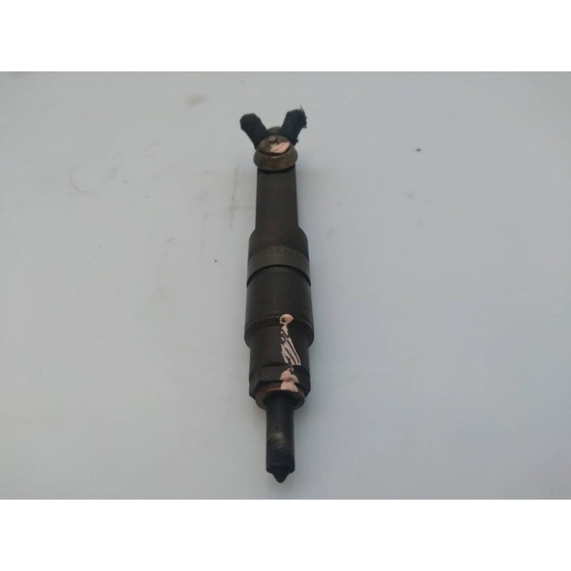 Recambio de inyector para audi a6 berlina (c4) 2.5 tdi referencia OEM IAM 046130201F  