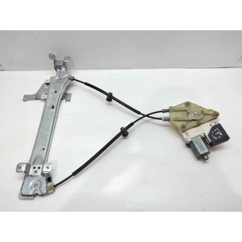 Recambio de elevalunas trasero izquierdo para renault megane iii berlina 5 p dynamique referencia OEM IAM 827310185R - Blanco 2