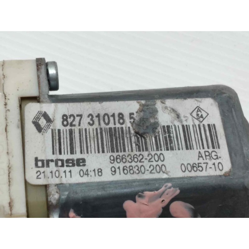 Recambio de elevalunas trasero izquierdo para renault megane iii berlina 5 p dynamique referencia OEM IAM 827310185R - Blanco 3