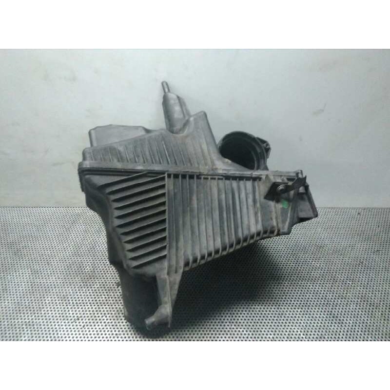 Recambio de filtro aire para renault megane ii berlina 3p luxe privilege referencia OEM IAM 8200545280  