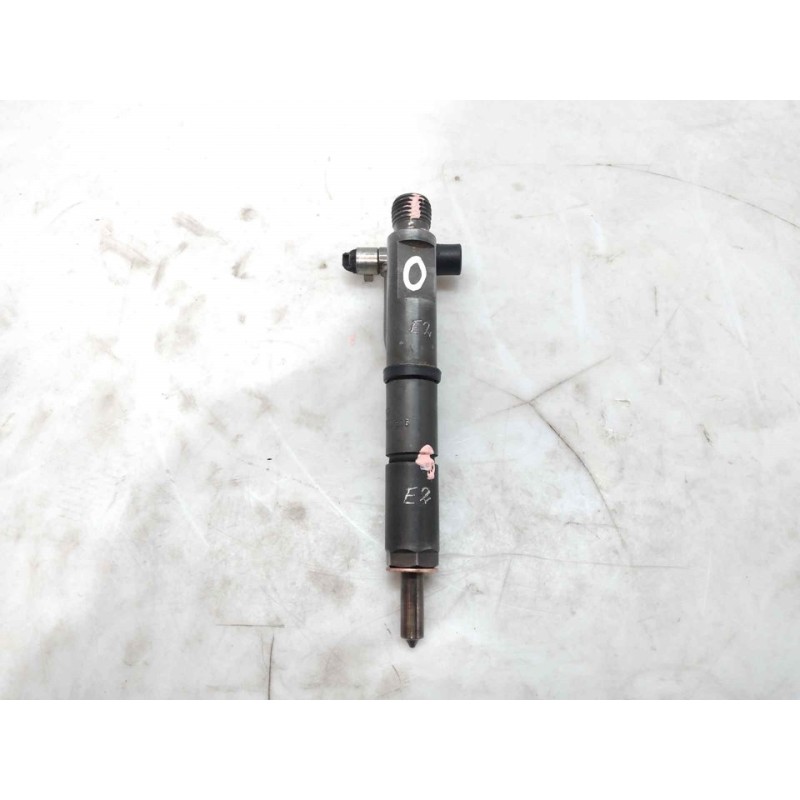 Recambio de inyector para nissan cabstar e cabina simple cabina individual referencia OEM IAM 0432193533  