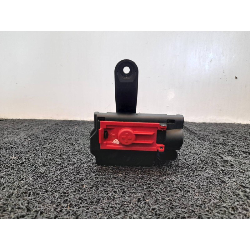 Recambio de caja reles / fusibles para audi a5 sportback (f5a) sport referencia OEM IAM 8W0941823F 5