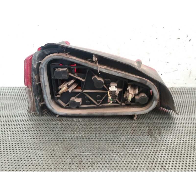 Recambio de piloto trasero derecho para peugeot 106 (s1) kid referencia OEM IAM - Blanco 2