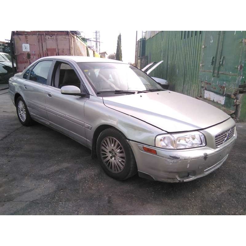 volvo s80 berlina del año 2004