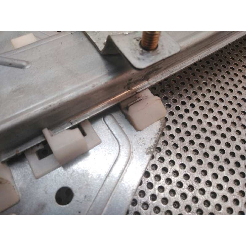 Recambio de elevalunas trasero izquierdo para daewoo lacetti 1.6 cat referencia OEM IAM - Verde 5