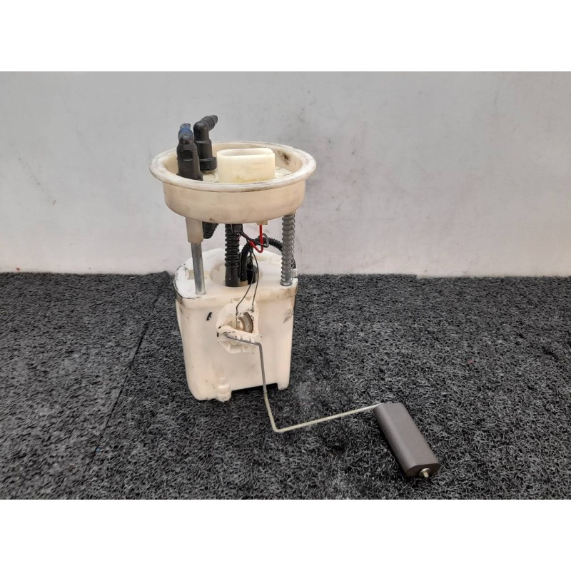Recambio de aforador para volkswagen golf iv berlina (1j1) conceptline referencia OEM IAM 700468840  PIERBURG 4