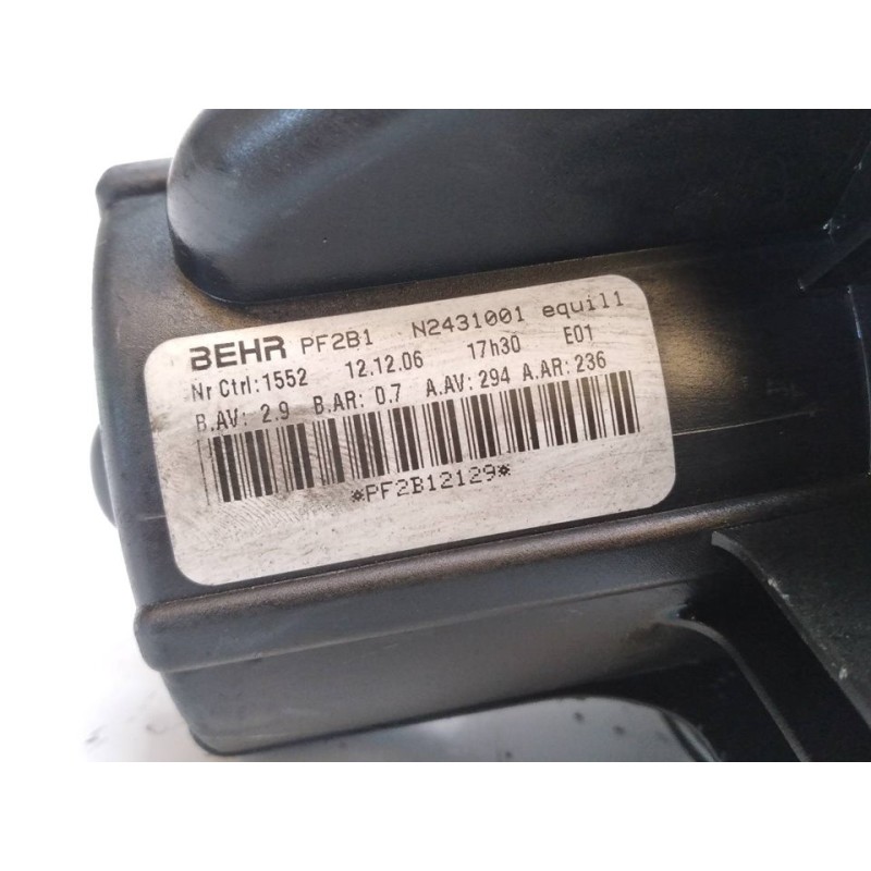 Recambio de motor calefaccion para citroën c4 coupe vtr plus referencia OEM IAM N0984001  BEHR 5