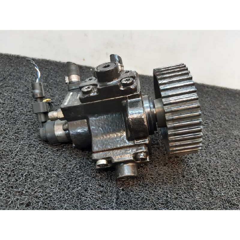 Recambio de bomba inyeccion para opel vectra c berlina comfort referencia OEM IAM 0445010097  BOSCH 4