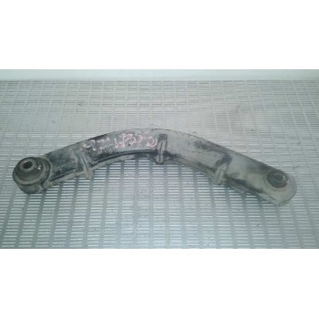 BRAZO SUSPENSION SUPERIOR TRASERO DERECHO 
