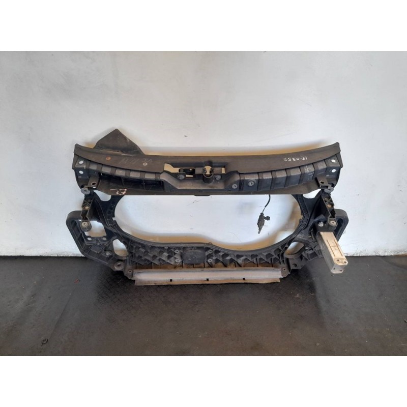 Recambio de panel frontal para audi a6 berlina (4f2) 2.4 referencia OEM IAM   