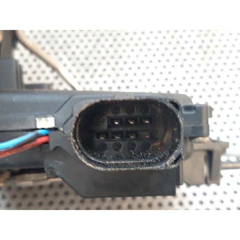 Recambio de cerradura puerta delantera derecha para audi a6 berlina (4b2) 2.5 tdi referencia OEM IAM 3