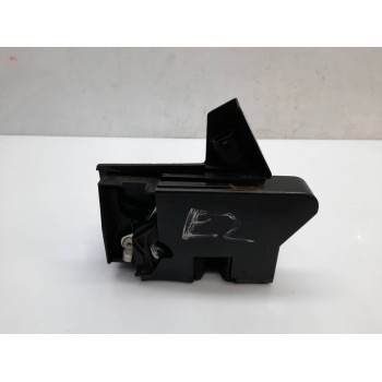 CERRADURA PUERTA DELANTERA DERECHA 