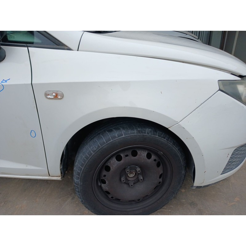 Recambio de aleta delantera derecha para seat ibiza iv (6j5, 6p1) 1.4 referencia OEM IAM   