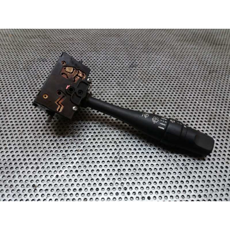 Recambio de mando limpia para nissan vanette cargo 2.3 diesel referencia OEM IAM 36952B10H8  