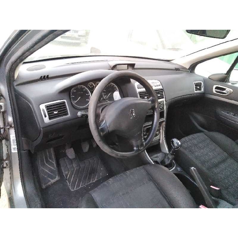 peugeot 307 (s1) del año 2001