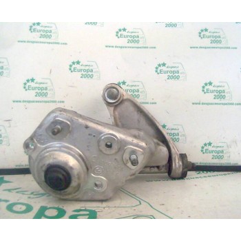BRAZO SUSPENSION SUPERIOR DELANTERO DERECHO 