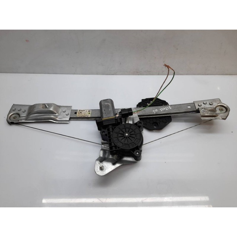 Recambio de elevalunas delantero derecho para dacia logan ii ambiance referencia OEM IAM 807209299R  