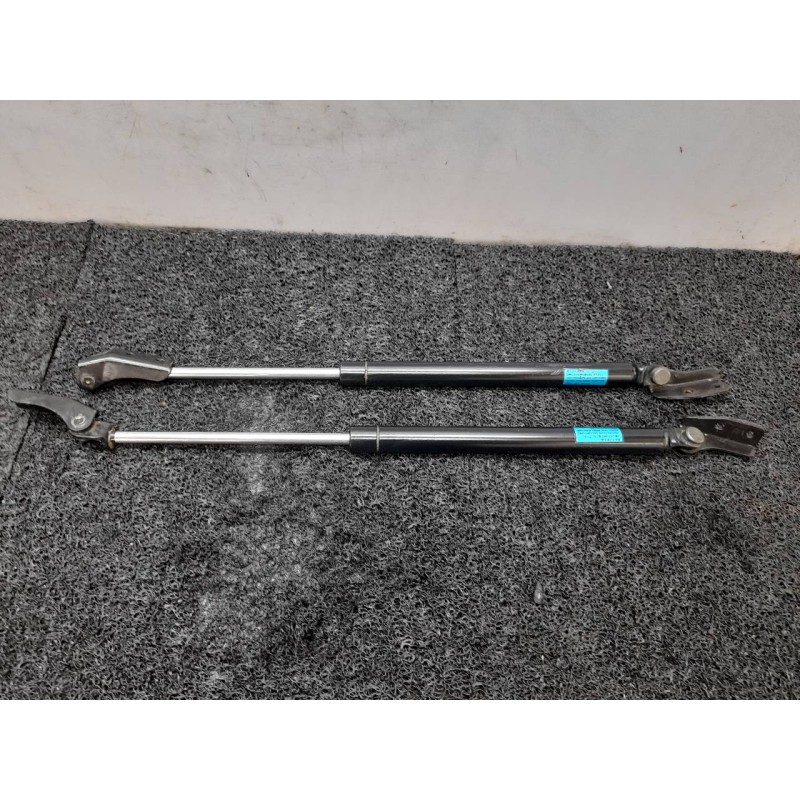 Recambio de amortiguadores maletero / porton para mazda premacy (cp) td exclusive (66kw) referencia OEM IAM   