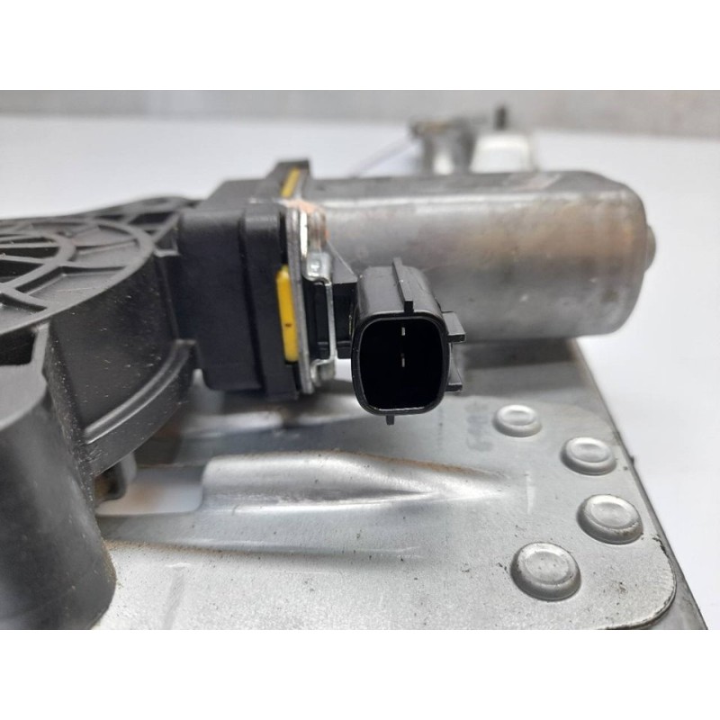 Recambio de elevalunas delantero derecho para dacia logan ii ambiance referencia OEM IAM 807209299R - Blanco 4