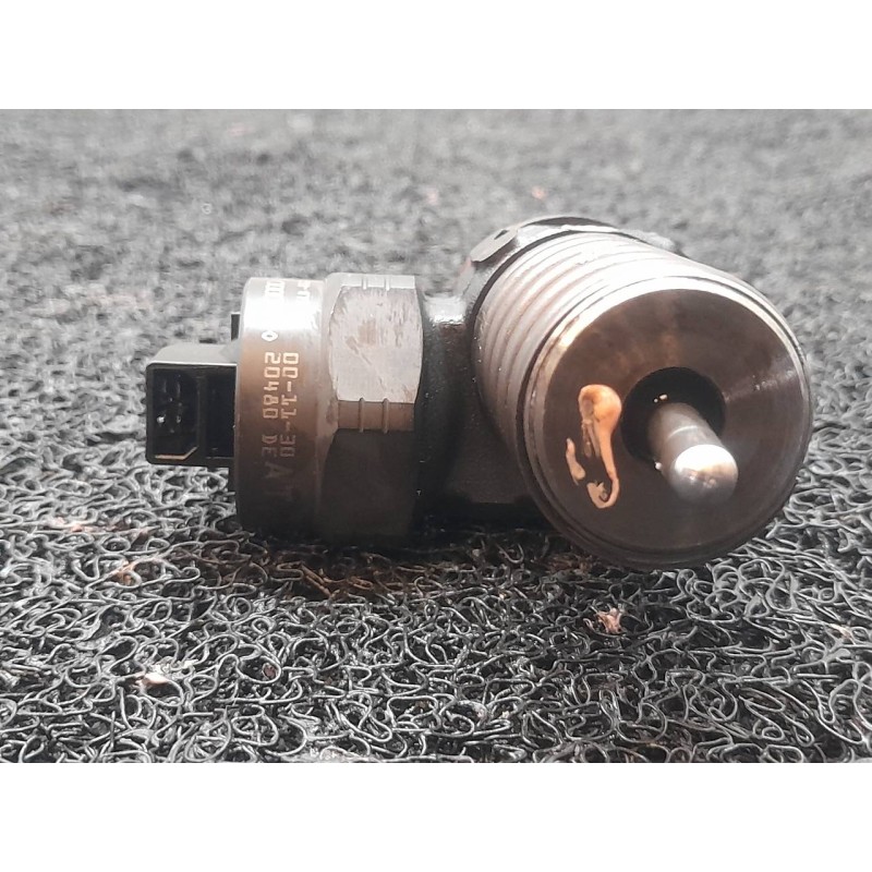 Recambio de inyector para volkswagen passat berlina (3b3) comfortline referencia OEM IAM 0414720028 038130073AA - Azul 2