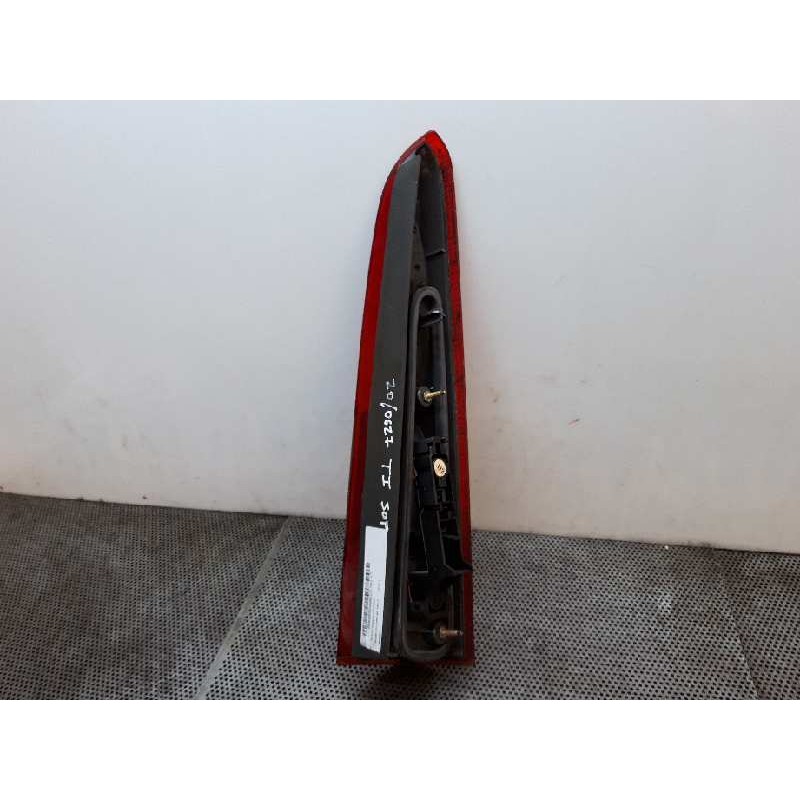 Recambio de piloto trasero izquierdo para volvo v70 familiar tdi / d referencia OEM IAM 2