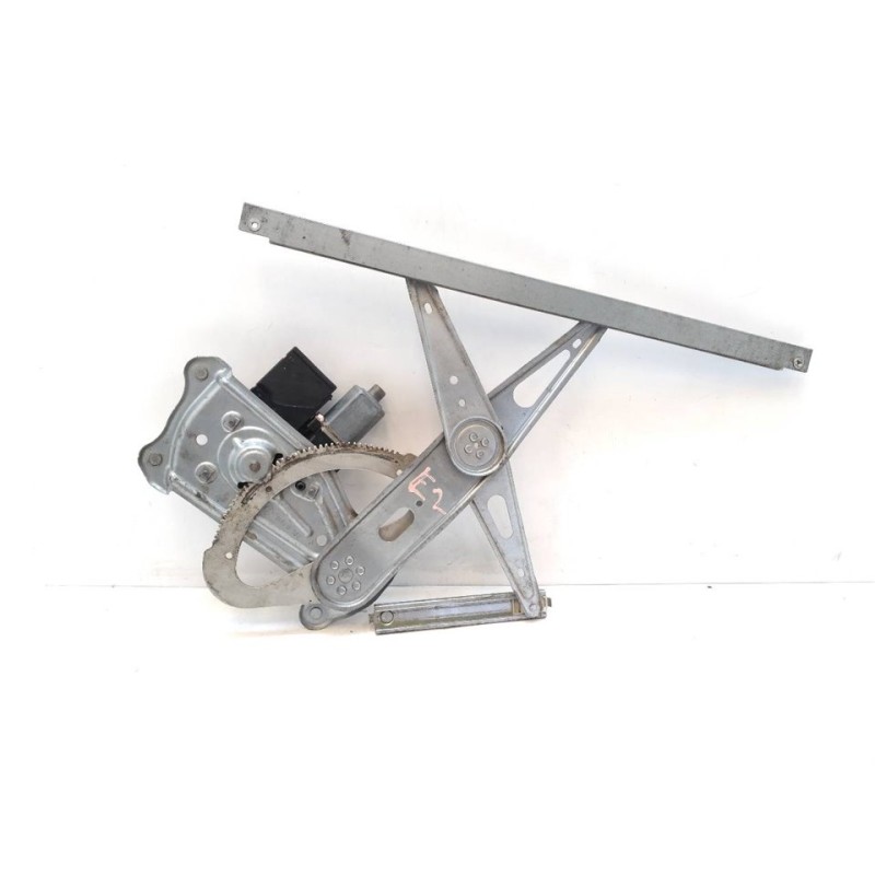 Recambio de elevalunas delantero derecho para renault megane iii berlina 5 p expression referencia OEM IAM 807300004R 965368104 