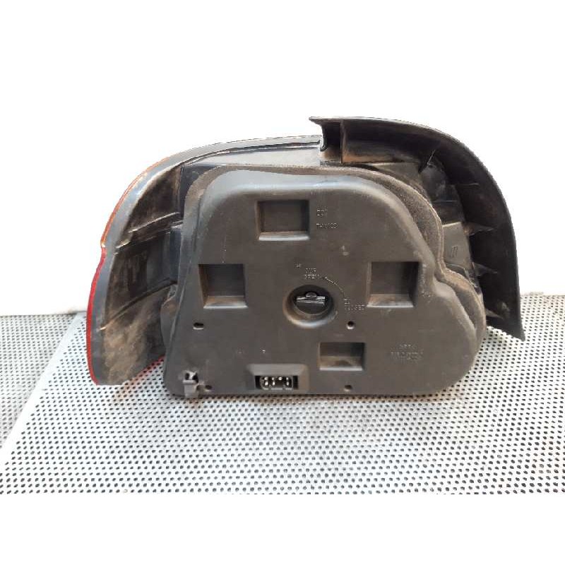 Recambio de piloto trasero derecho para bmw serie 5 berlina (e39) 525tds referencia OEM IAM 8358032 - Gris 2