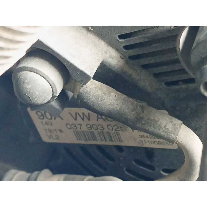 Recambio de alternador para seat ibiza iv (6j5, 6p1) 1.4 referencia OEM IAM 037903025T 2542282F VALEO - Blanco 2