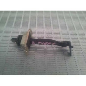 RETENEDOR PUERTA DELANTERA IZQUIERDA 