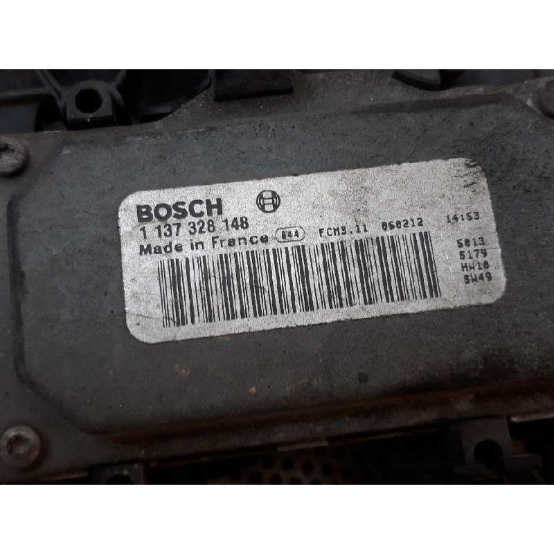 Recambio de electroventilador para ford focus berlina (cap) ambiente (d) referencia OEM IAM 1137328148  BOSCH - Negro 2
