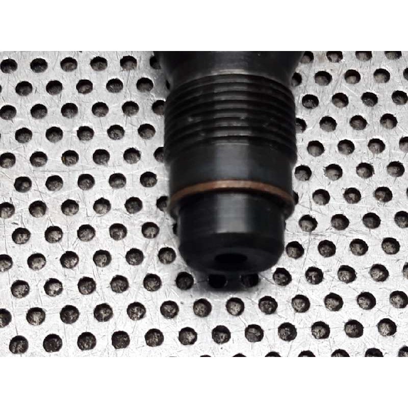 Recambio de inyector para peugeot partner (s2) combiespace referencia OEM IAM LCR6736001 - Azul 2