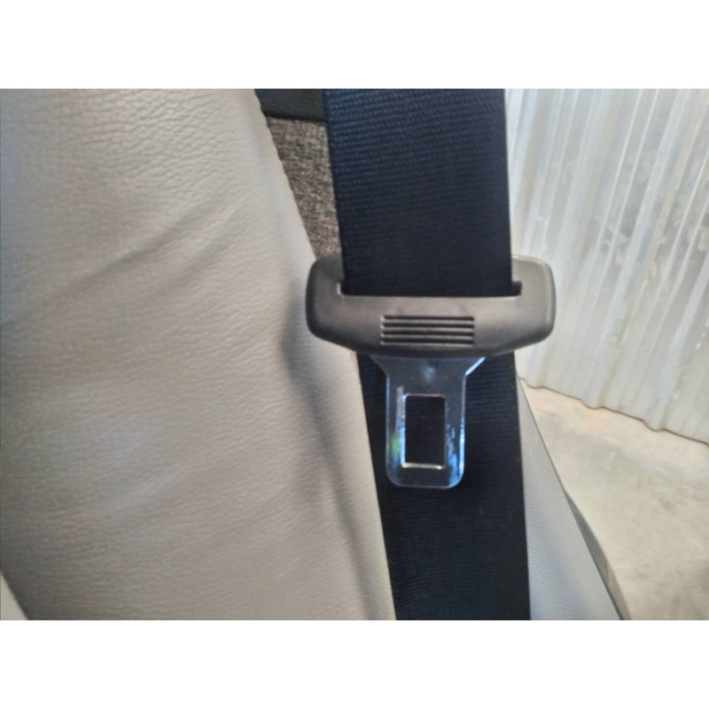 Recambio de cinturon seguridad trasero izquierdo para porsche cayenne (typ 9pa) básico referencia OEM IAM   