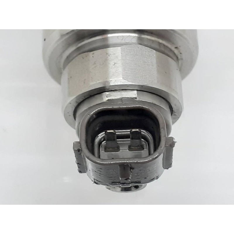 Recambio de inyector para opel zafira b energy referencia OEM IAM 8973762703  DENSO - Gris 2