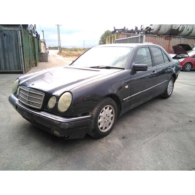 mercedes-benz clase e (w210) berlina diesel del año 1997