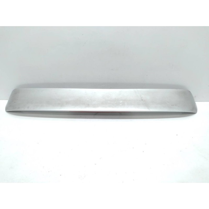 Recambio de aleron trasero para seat ibiza (6k1) stella referencia OEM IAM 6K6827933E  