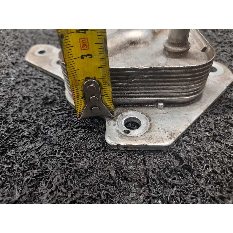 Recambio de enfriador aceite motor para toyota auris active referencia OEM IAM - Gris 2