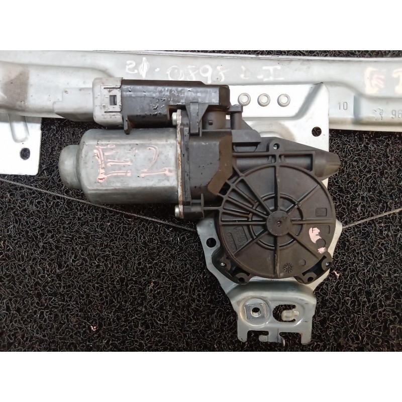 Recambio de elevalunas delantero izquierdo para peugeot 207 confort referencia OEM IAM 402315B - Blanco 4