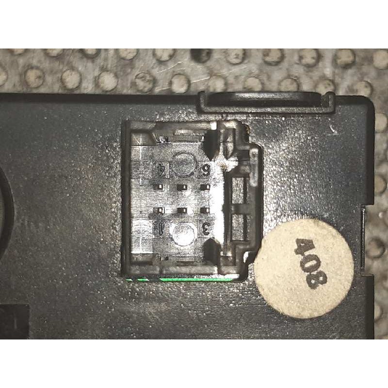 Recambio de pantalla multifuncion para citroën xsara berlina 1.6 attraction referencia OEM IAM 3