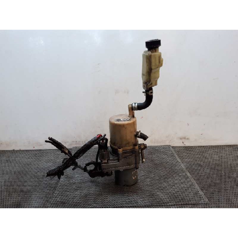 Recambio de bomba direccion para mazda 3 berlina (bk) 1.6 crdt active referencia OEM IAM 056090430  KOYO