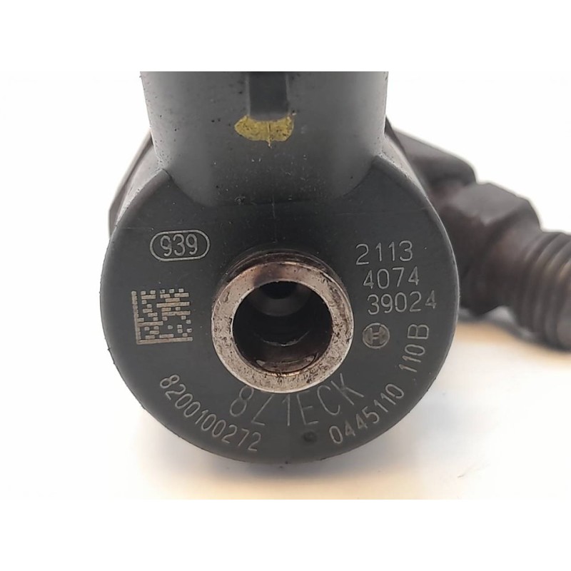 Recambio de inyector para renault trafic combi (ab 4.01) 6 - plazas, acristalado parcial 2,9t combi corto referencia OEM IAM 044 - Blanco 2