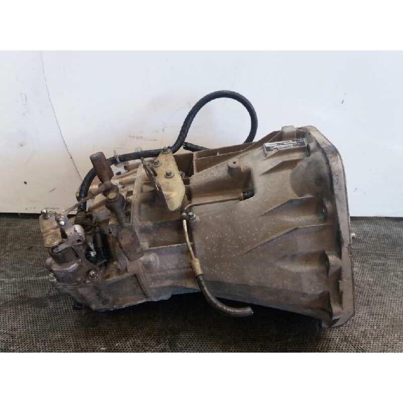 Recambio de caja cambios para mercedes-benz sprinter 02.00  caja cerrada 211 cdi (901.6/902.661-662) referencia OEM IAM A9042510 - Blanco 5
