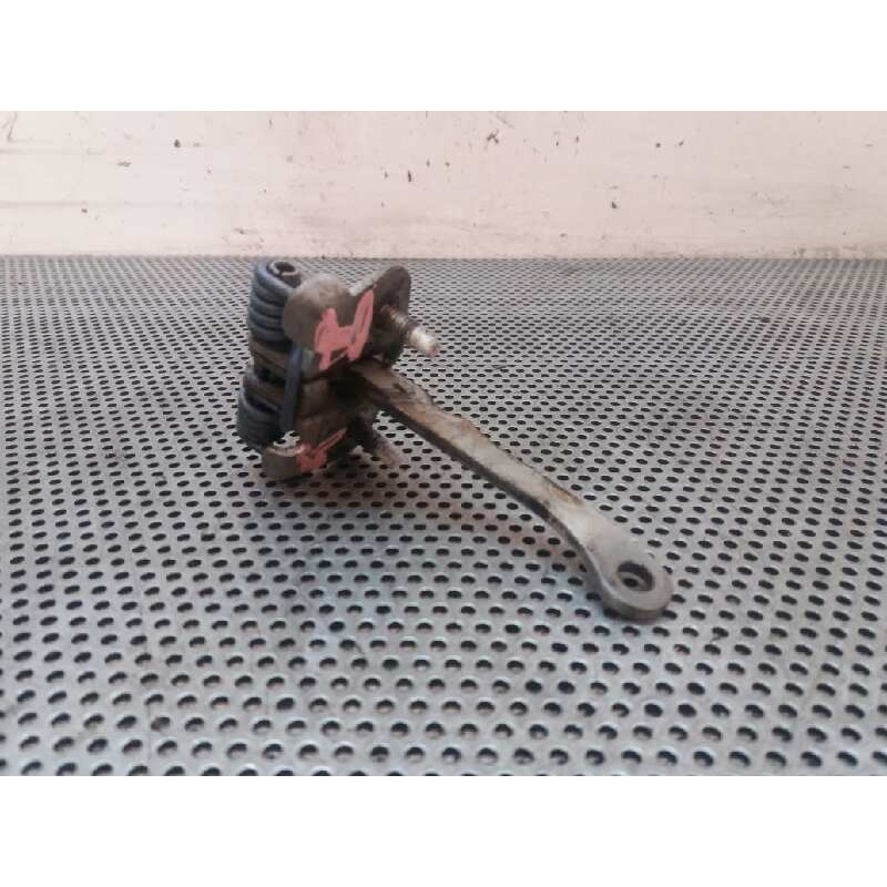 Recambio de retenedor puerta trasera izquierda para peugeot 306 break 1.9 diesel referencia OEM IAM   