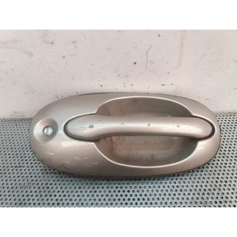 Recambio de maneta exterior delantera derecha para kia carnival ii 2.9 crdi cat referencia OEM IAM   