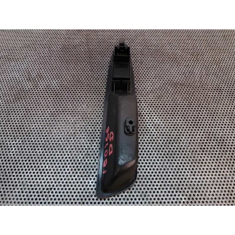 Recambio de mando elevalunas delantero derecho para volvo s40 berlina td referencia OEM IAM 30889753 2