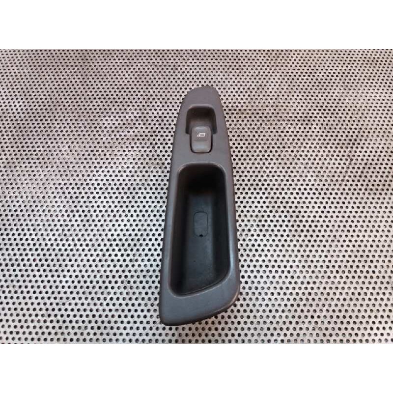 Recambio de mando elevalunas trasero izquierdo para volvo s40 berlina td referencia OEM IAM   