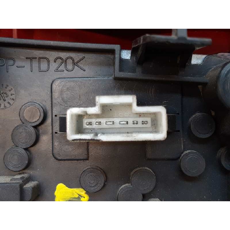 Recambio de piloto trasero derecho para peugeot 406 berlina (s1/s2) srdt referencia OEM IAM - Blanco 2