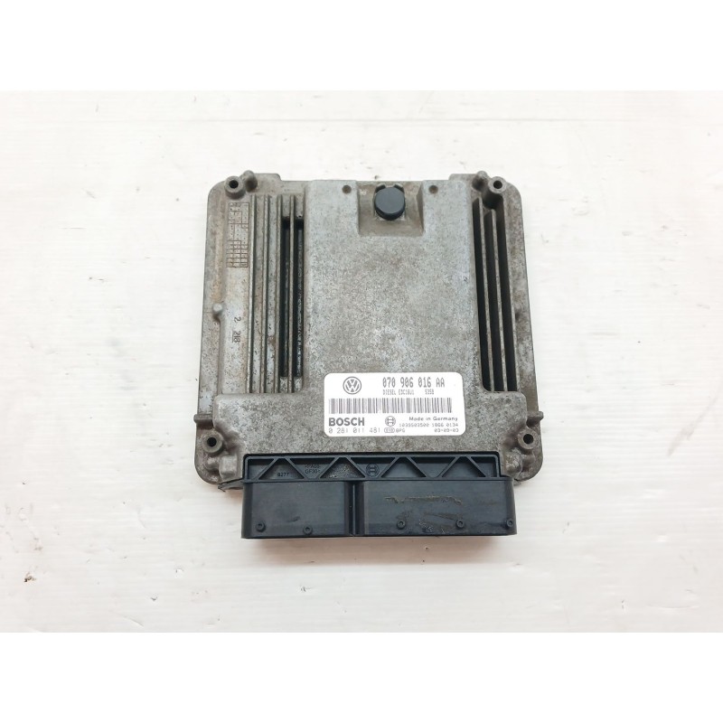 Recambio de centralita motor uce para volkswagen touareg (7la) tdi v10 referencia OEM IAM 0281011481 060906016A 
