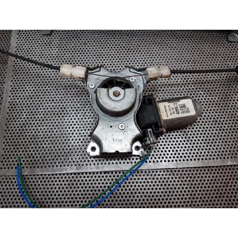 Recambio de elevalunas delantero derecho para nissan almera tino (v10m) básico referencia OEM IAM 4