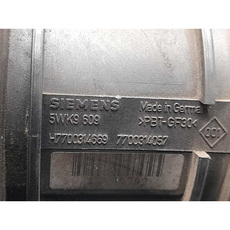 Recambio de caudalimetro para nissan interstar (x70) caja cerrada, l 1h1, batalla corta 2,8t referencia OEM IAM 5WK9609 H7700314 - Blanco 2
