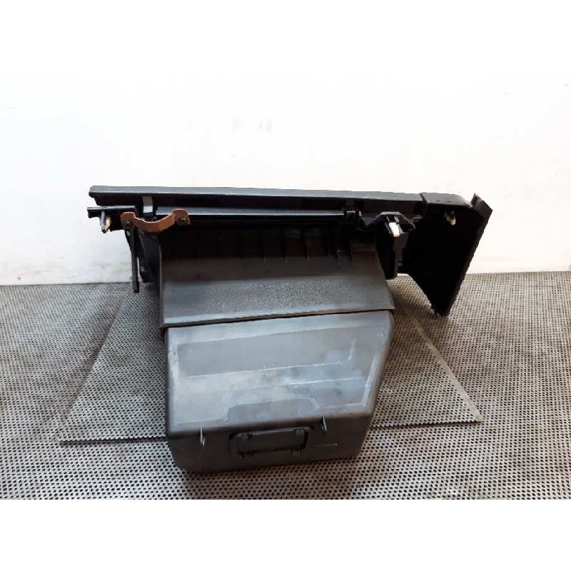 Recambio de guantera para mazda 3 berlina (bk) 1.6 crdt active referencia OEM IAM - Azul 2